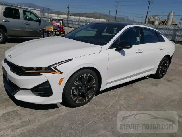 Kia K5 (2022)