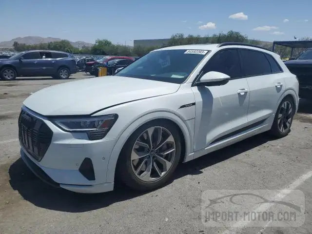 Audi E-tron (2021)
