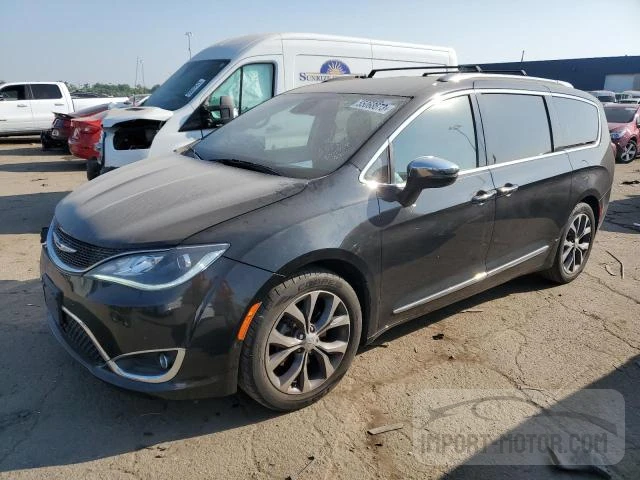 Chrysler Pacifica (2017)