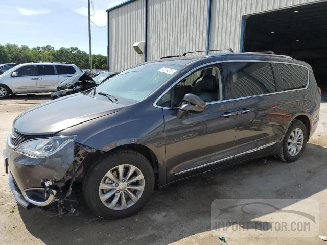 Chrysler Pacifica (2019)