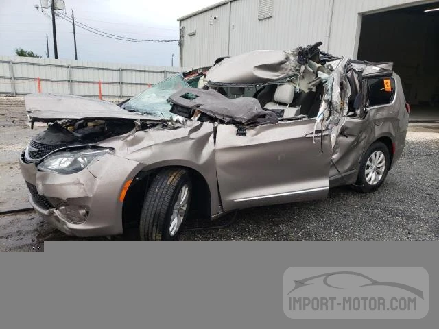 Chrysler Pacifica (2017)