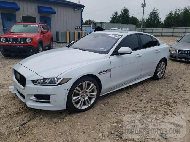 Jaguar Xe (2017)
