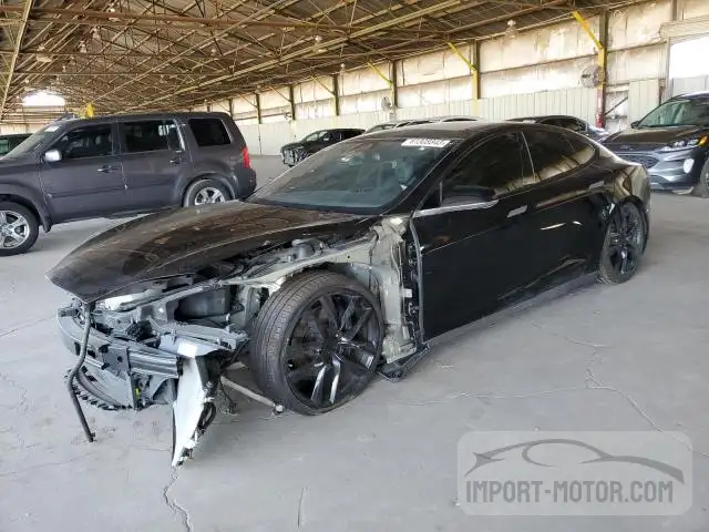 Tesla Model s (2017)