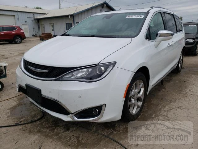 Chrysler Pacifica (2017)