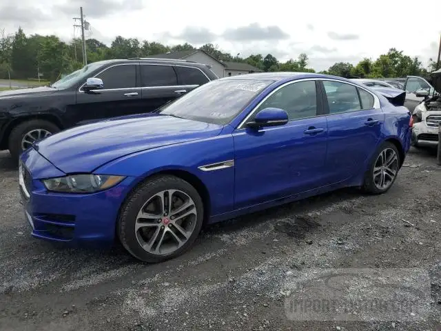 Jaguar Xe (2017)