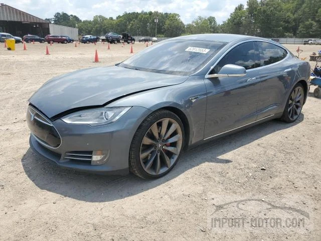Tesla Model s (2013)