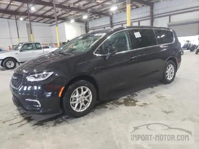 Chrysler Pacifica (2023)
