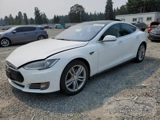 Tesla Model s (2014)