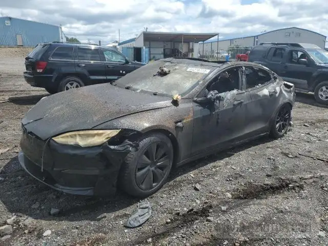 Tesla Model s (2022)