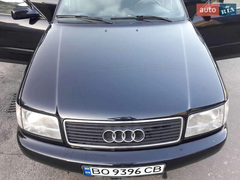 Audi 100 (1992)