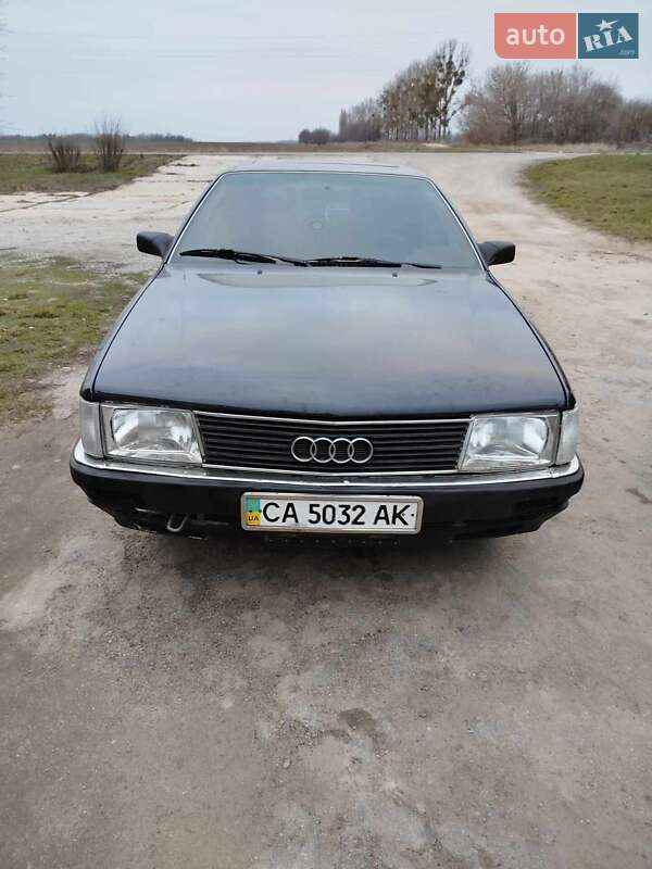 Audi 100 (1990)