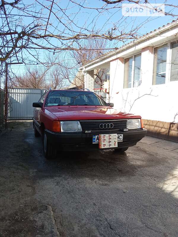 Audi 100 (1990)