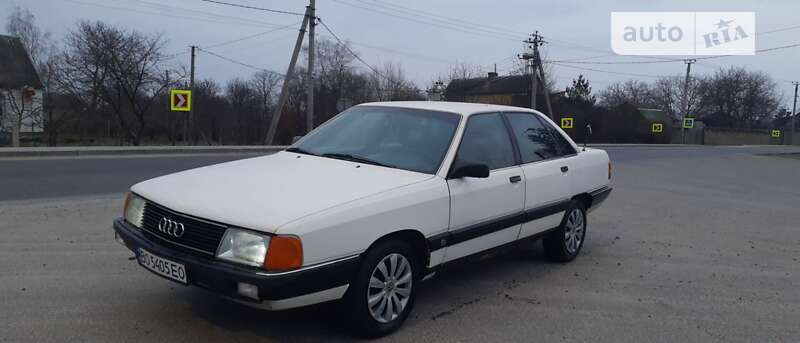 Audi 100 (1990)
