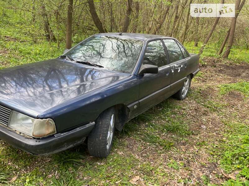 Audi 100 (1987)