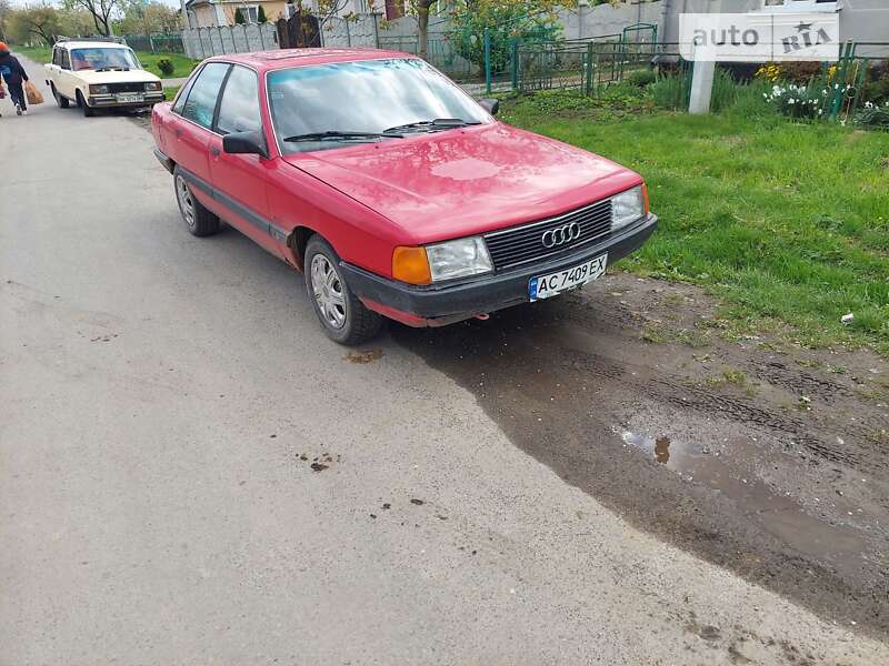 Audi 100 (1988)