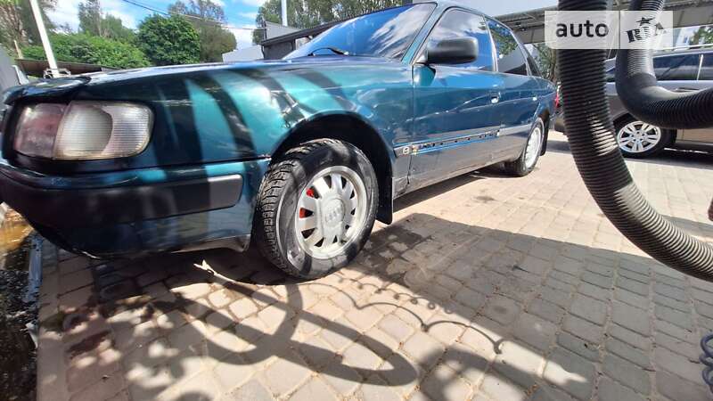 Audi 100 (1993)