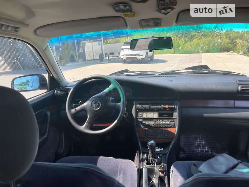 Audi 100 (1993)