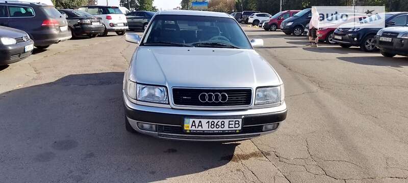 Audi 100 (1992)