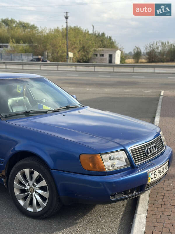 Audi 100 (1992)
