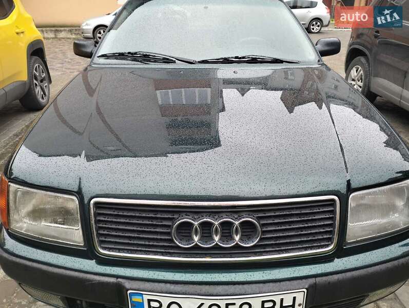 Audi 100 (1993)