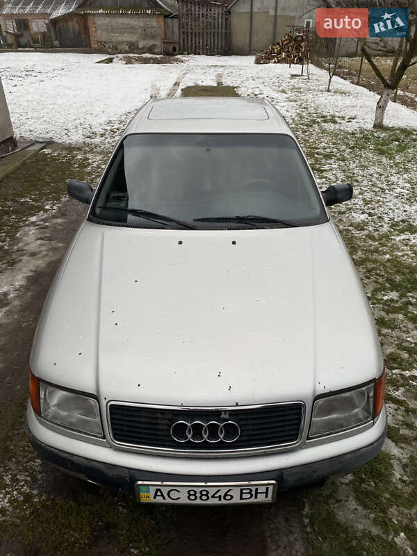 Audi 100 (1992)