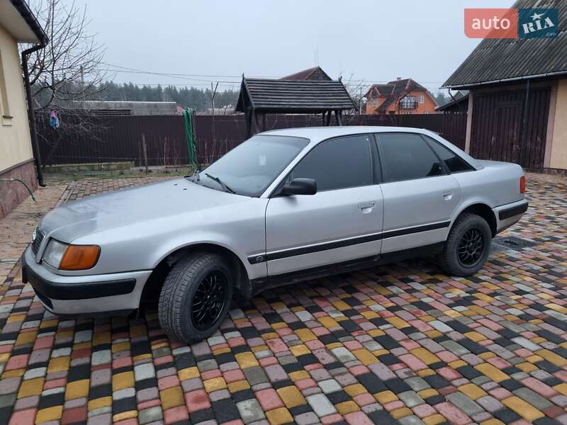 Audi 100 (1993)