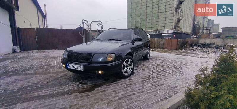 Audi 100 (1992)