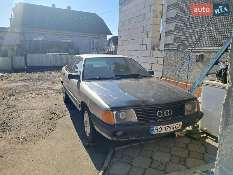 Audi 100 (1989)