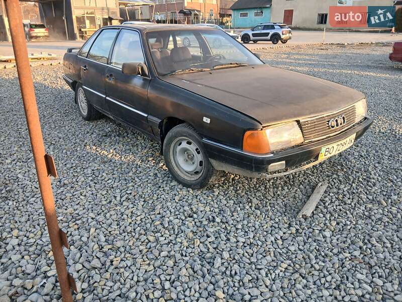 Audi 100 (1986)