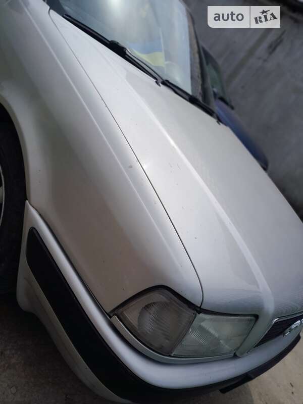 Audi 80 (1993)