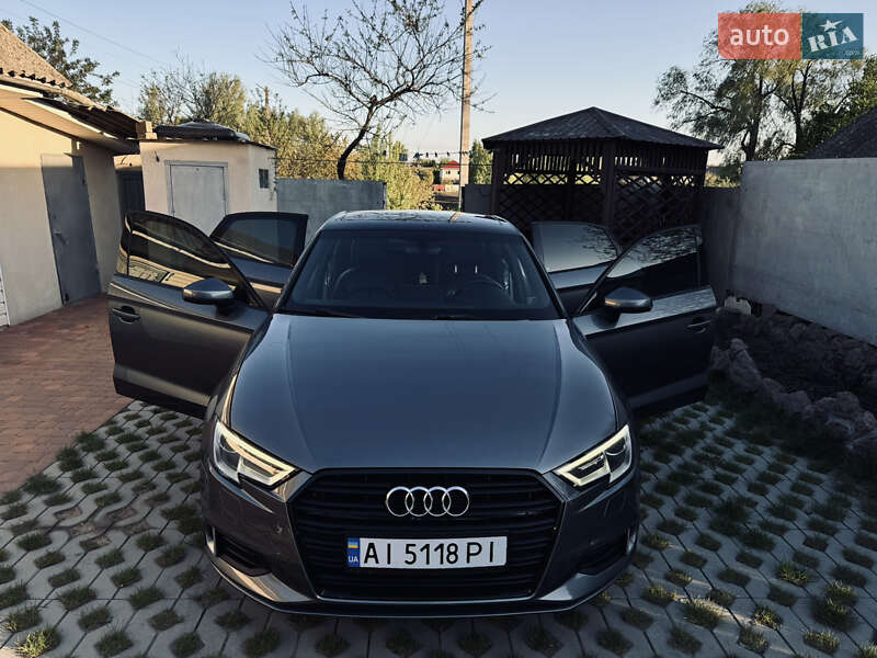 Audi A3 (2016)