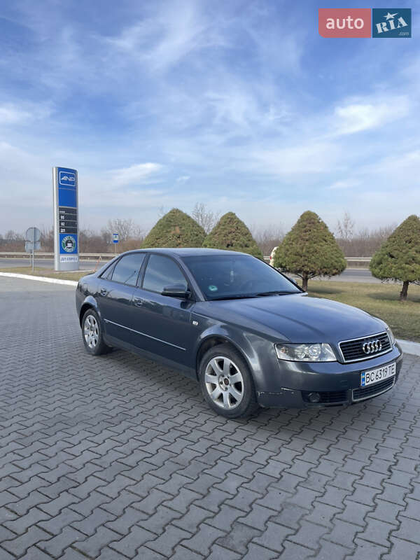 Audi A4 (2002)