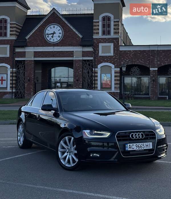 Audi A4 (2012)