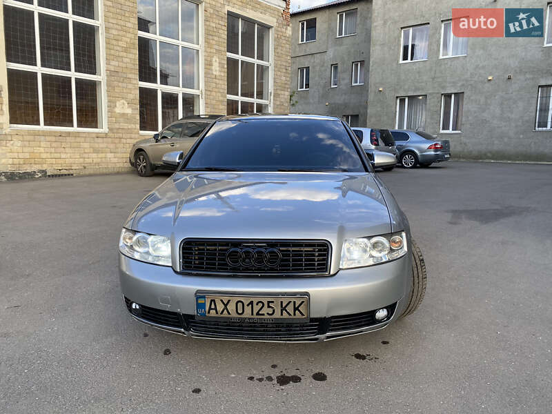 Audi A4 (2002)