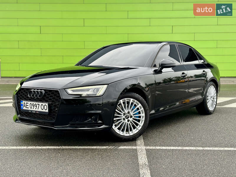 Audi A4 (2016)