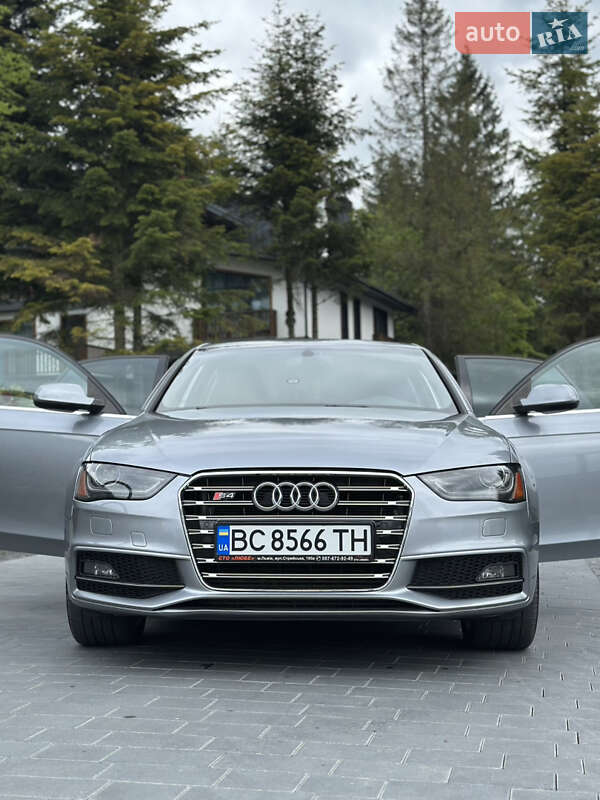 Audi A4 (2015)