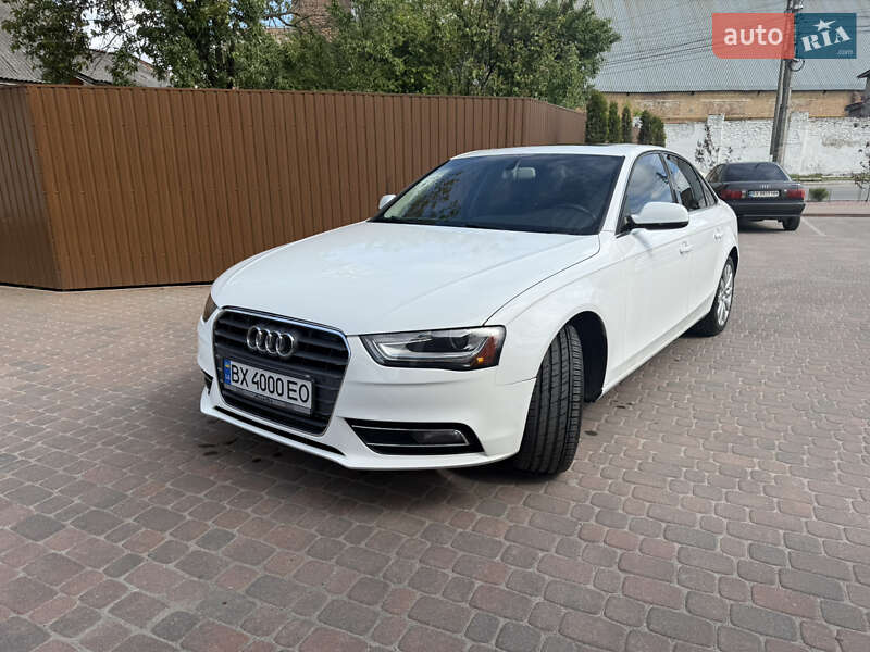 Audi A4 (2012)