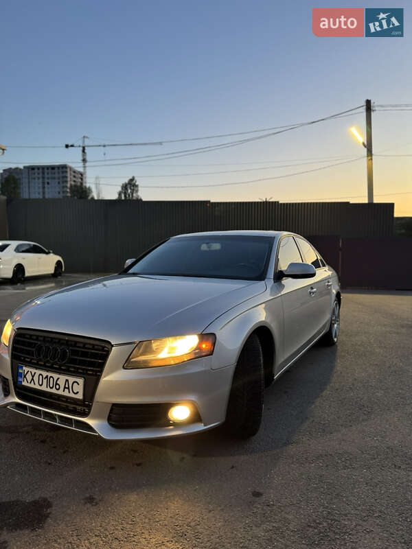 Audi A4 (2011)