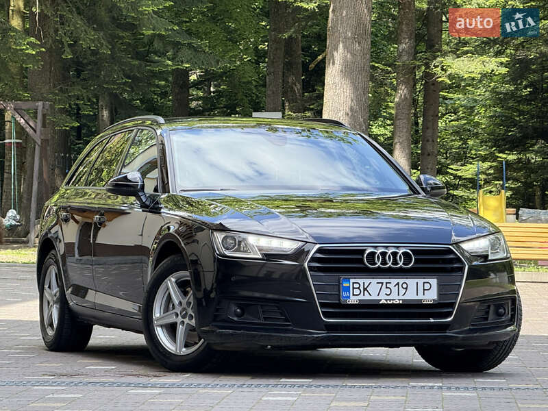 Audi A4 (2018)