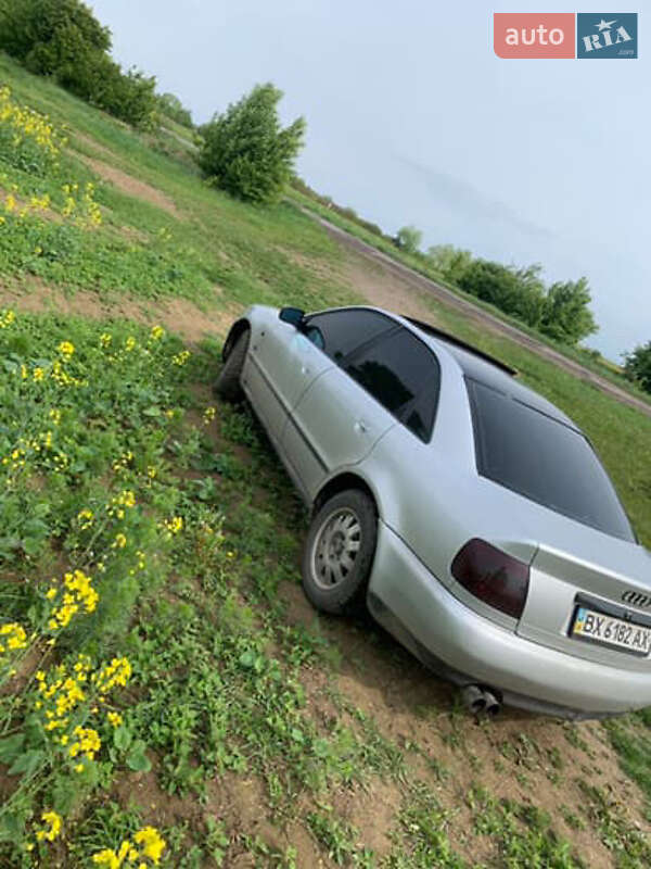 Audi A4 (1997)