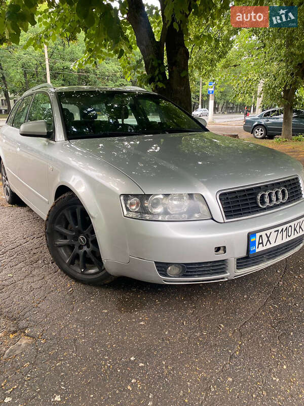 Audi A4 (2003)