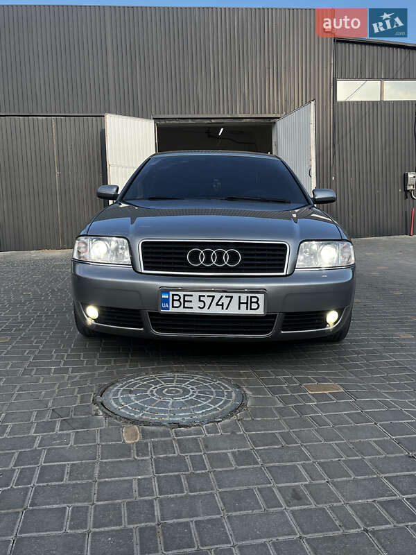 Audi A6 (2002)