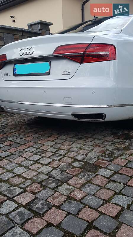 Audi A8 (2014)