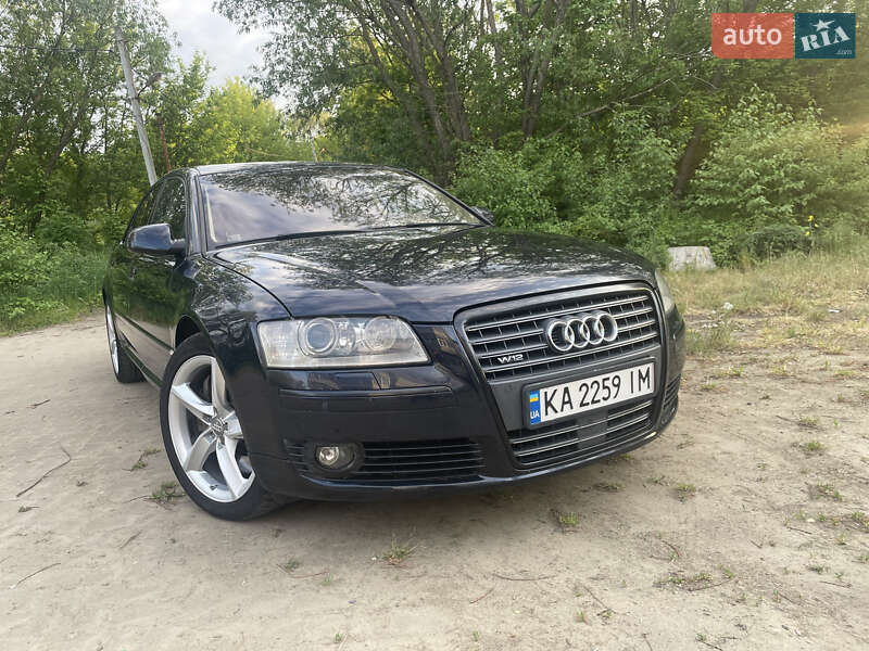 Audi A8 (2007)