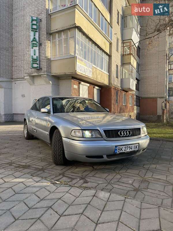 Audi A8 (1997)