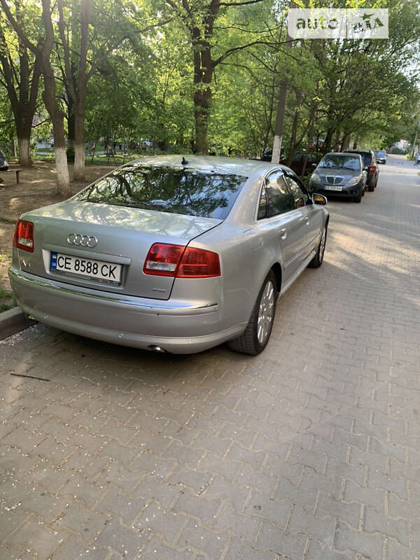 Audi A8 (2004)