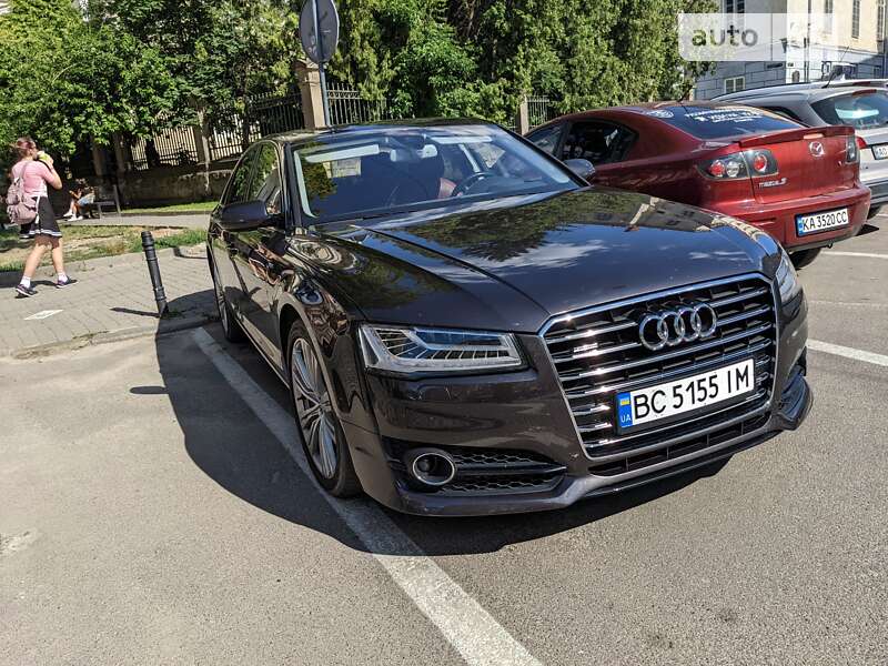 Audi A8 (2015)