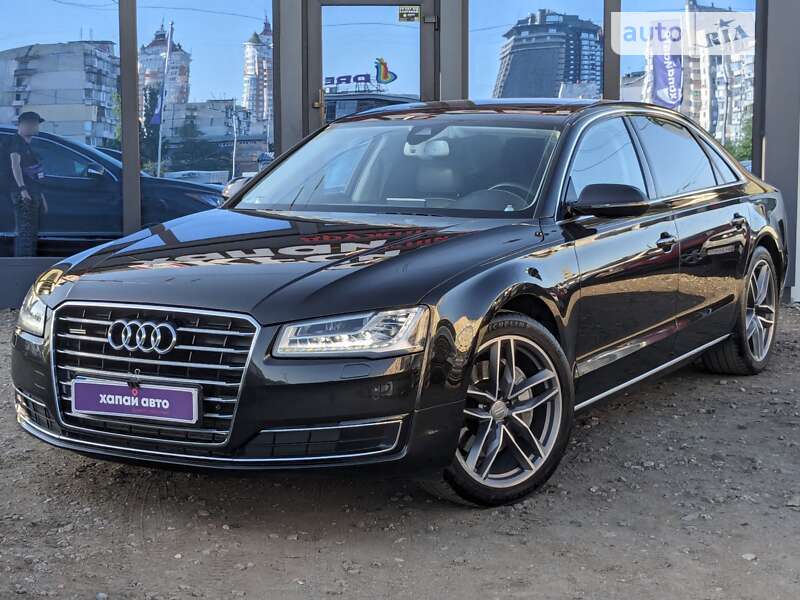 Audi A8 (2017)