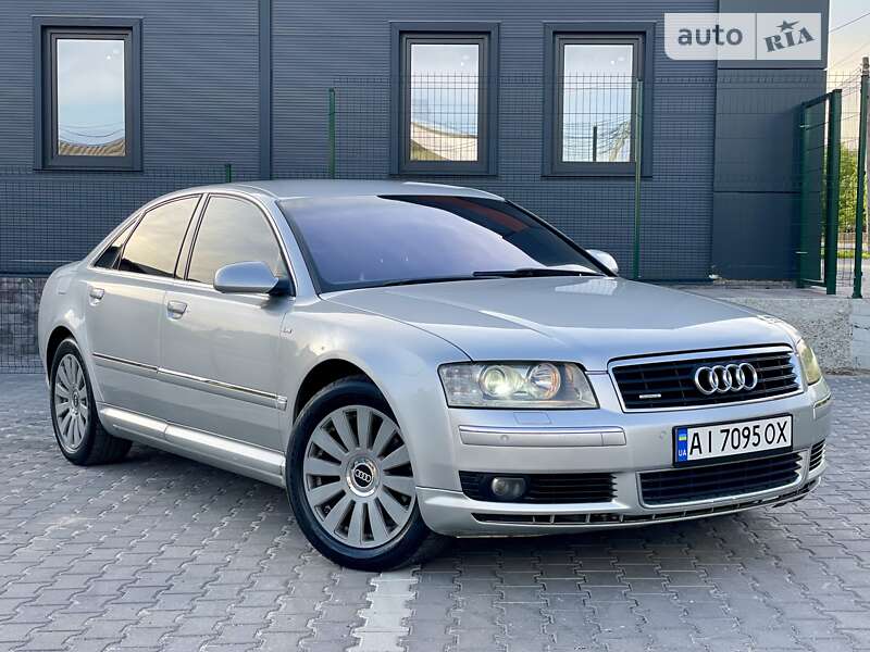 Audi A8 (2004)