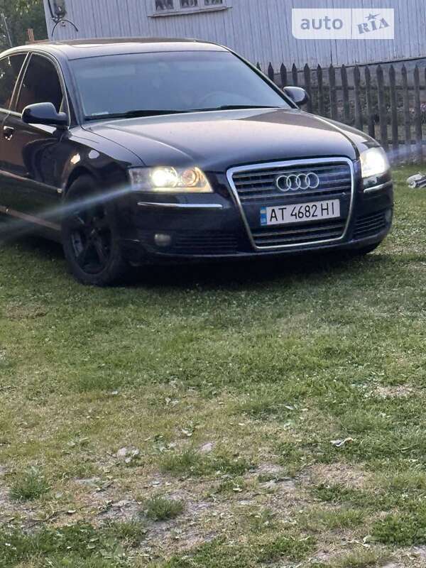 Audi A8 (2004)